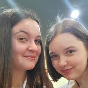 Meet your Posher, Burch